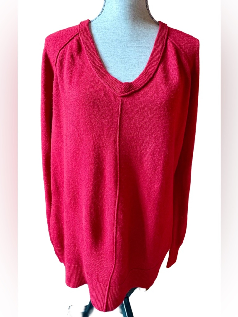 Sweet Romeo Red V-Neck Boutique Sweater size XL